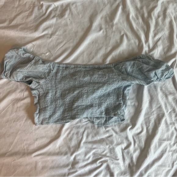 Aeropostale Textured Lace-Front Crop Top - Picture 3 of 4